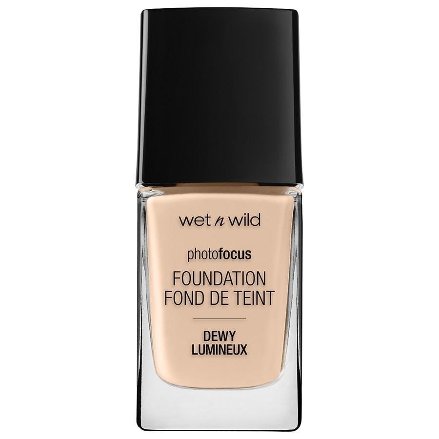 wet n wild Photo Focus Dewy Foundation Soft Ivory 28 ml Nude