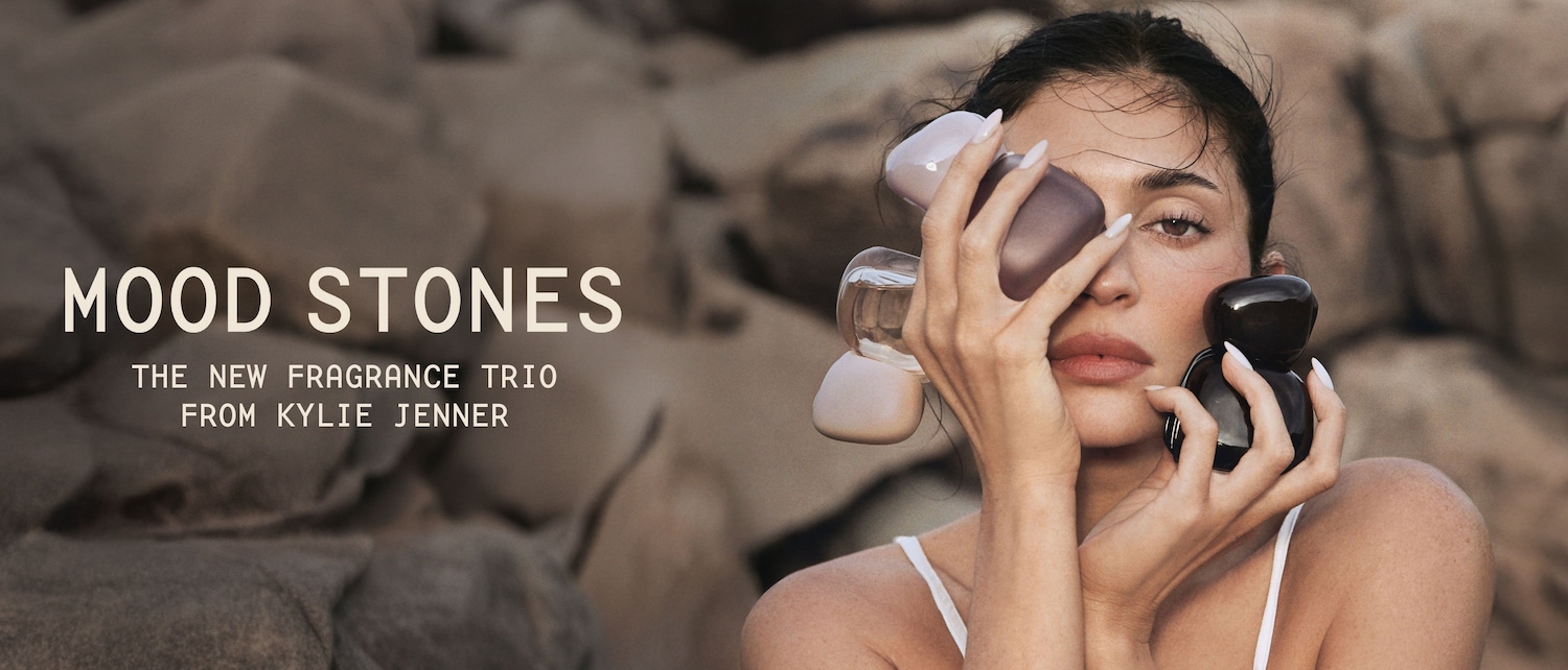 Entdecken Sie "Mood Stones", das neue Duft-Trio von Kylie Jenner, das Ihre Sinne verzaubert und Ihre Stimmung hebt.
