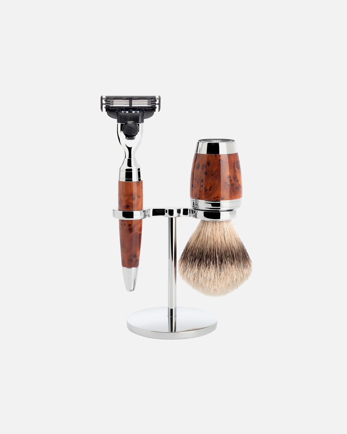 Rasierset für Männlich Mühle STYLO 3-teiliges Rasierset, Silberspitz Dachszupf, mit Gillette® Mach3® Griffmaterial Thuja-Holz