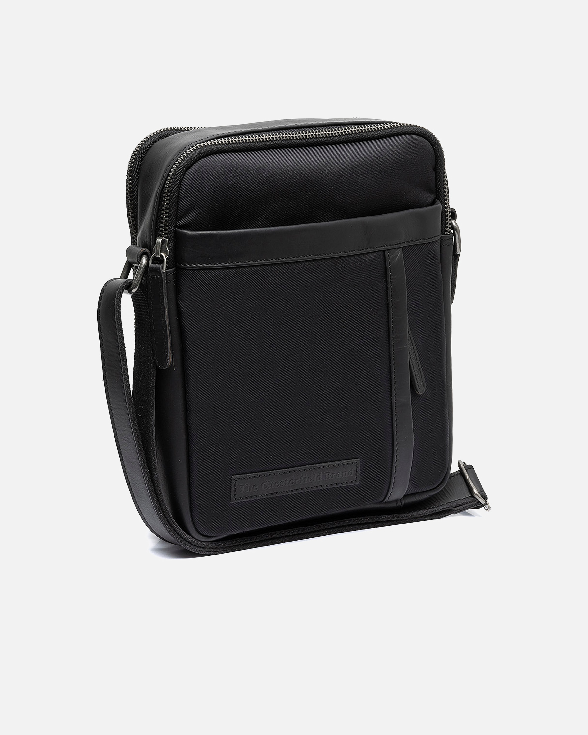Umhängetasche für Männlich The Chesterfield Brand Umhängetasche Nylon & Wax Pull Up Arendal Black