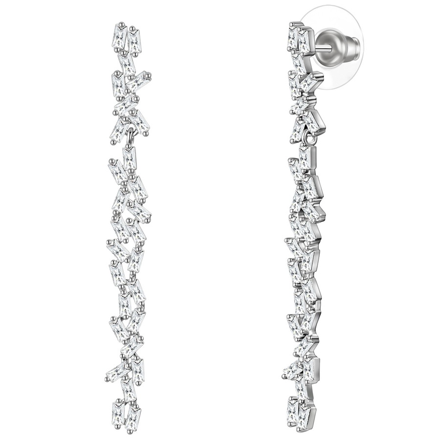 Yokoamii Ohrhänger aus Messing in Silber mit Zirkonia 54,1 mm Damen