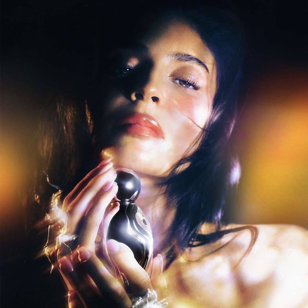 Kylie Jenner Fragrances cosmic 2.0 Eau de Parfum ️ online kaufen | DOUGLAS