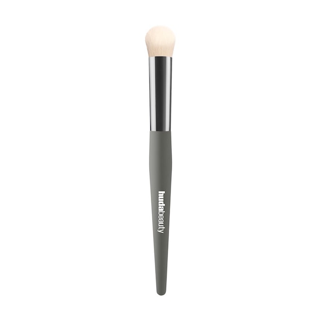 HUDA BEAUTY Undereye Buff Brush