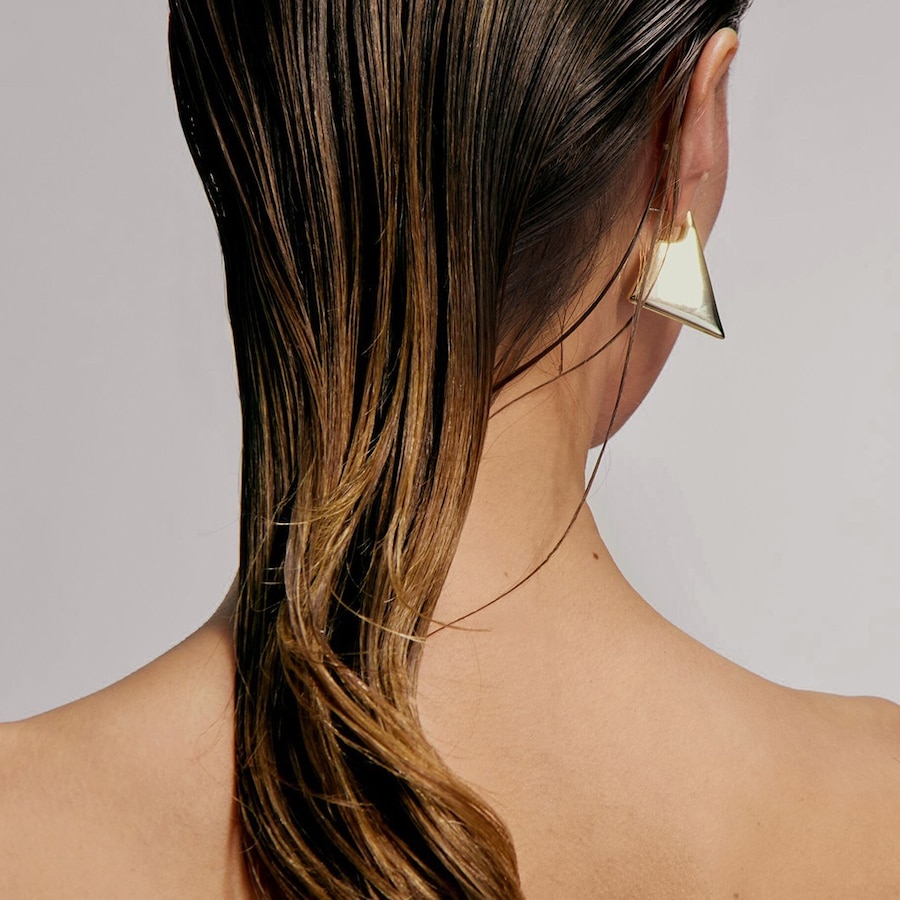 Douglas Basis-PflegeBeauty Services | 15.0 min | 0,67 / 1.0 min