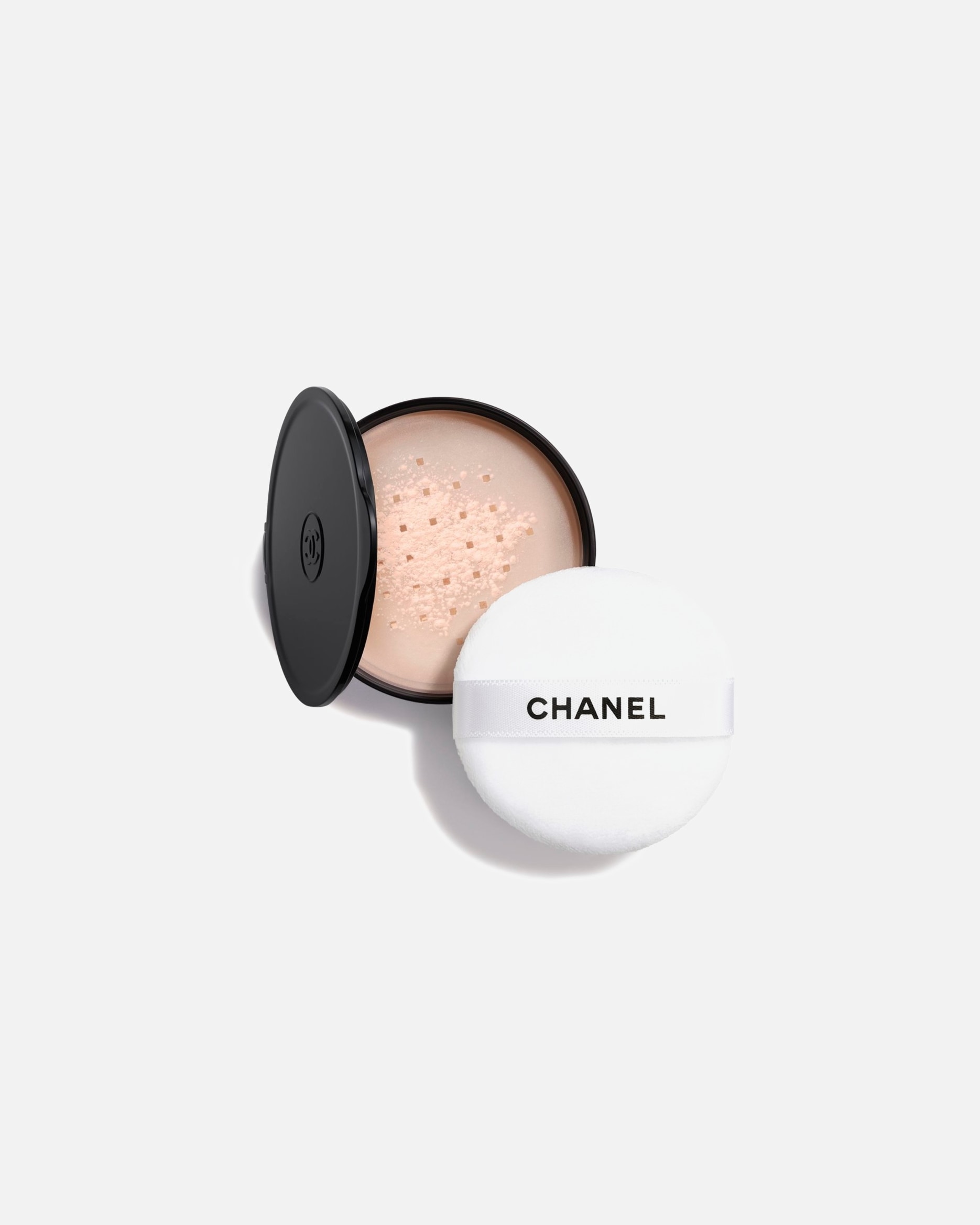 Puder für Unisex CHANEL POUDRE UNIVERSELLE LIBRE - NACHFÜLLUNG MIT NATÜRLICHEM FINISH. REISEGRÖSSE. 12 - ROSY LIGHT Refill